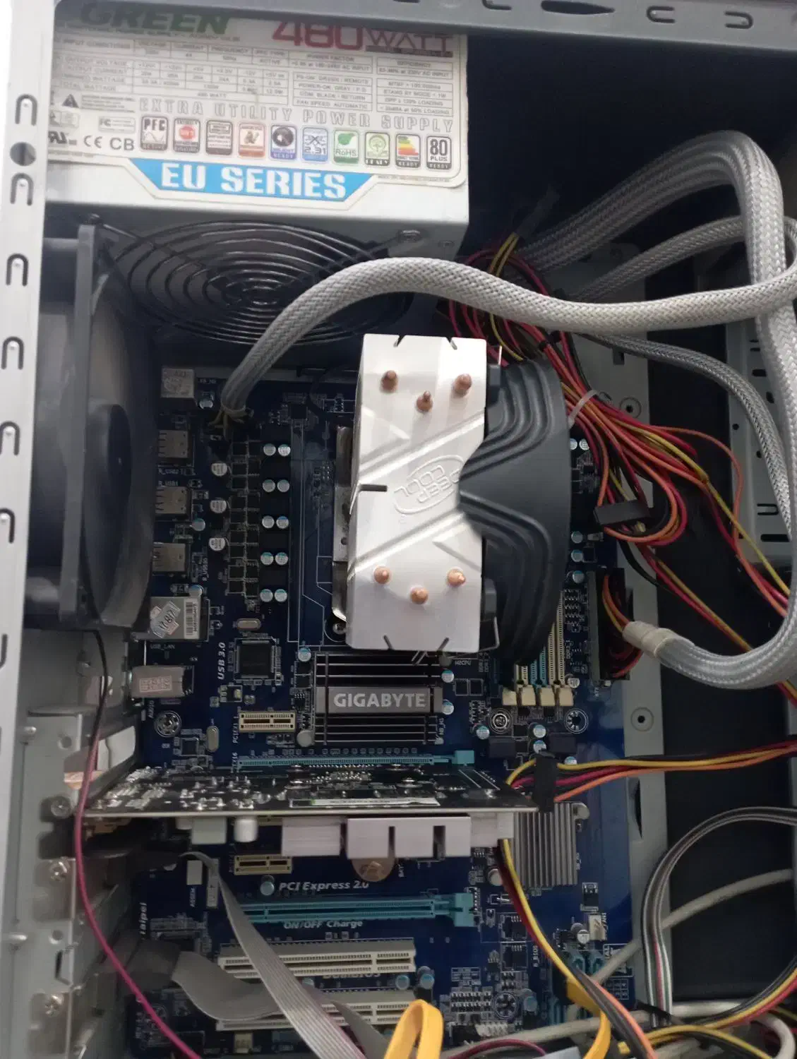 کیس ddr3 هشت هسته ای قوی با گرافیک ۴ گیگ|رایانه رومیزی|مشهد, اروند|دیوار