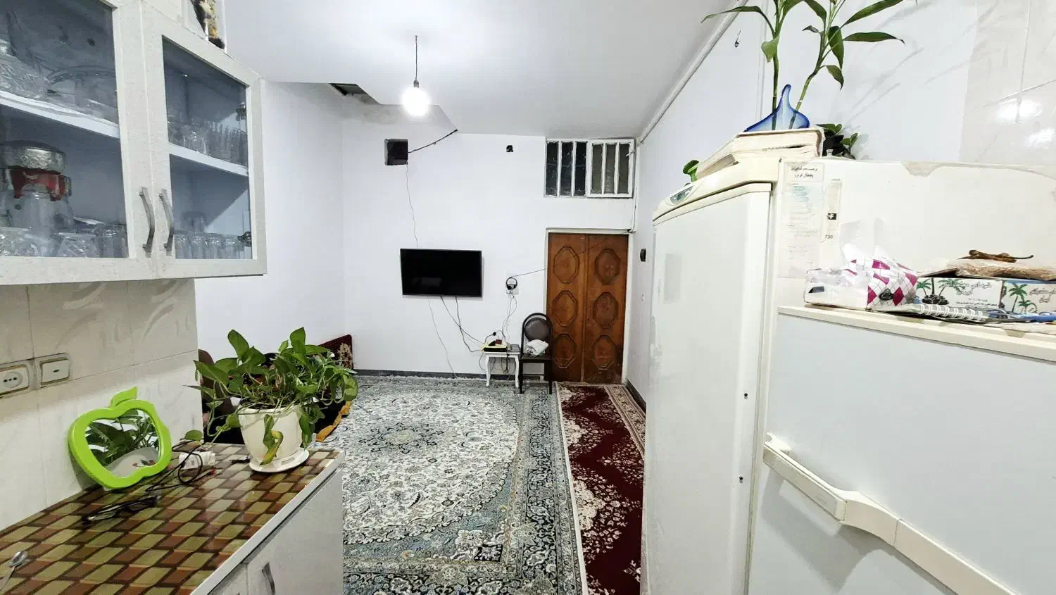 منزل مبله بدون اتاق|اجارهٔ کوتاه‌مدت آپارتمان و سوئیت|مرودشت, کناره|دیوار