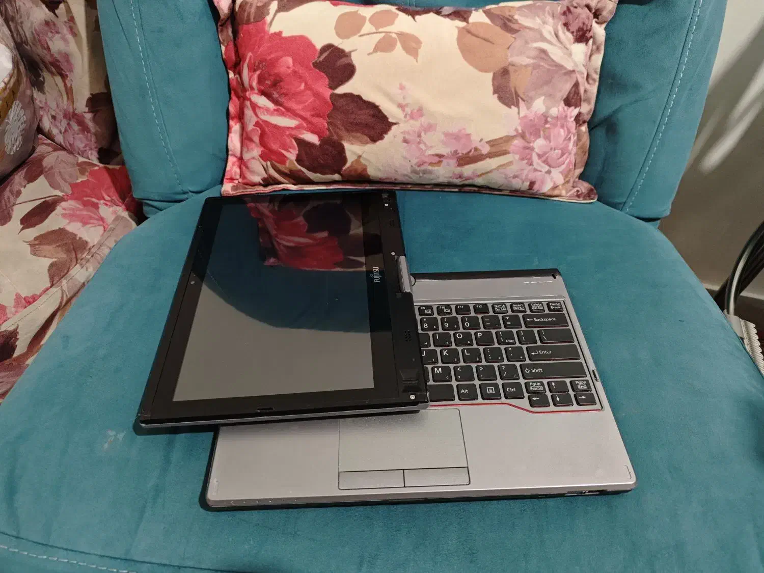 لپتاپ تاچ تبلت شو i7 نسل۶ با رم 8DDR4 هارد256SSD|رایانه همراه|کرج, باغ سیب|دیوار