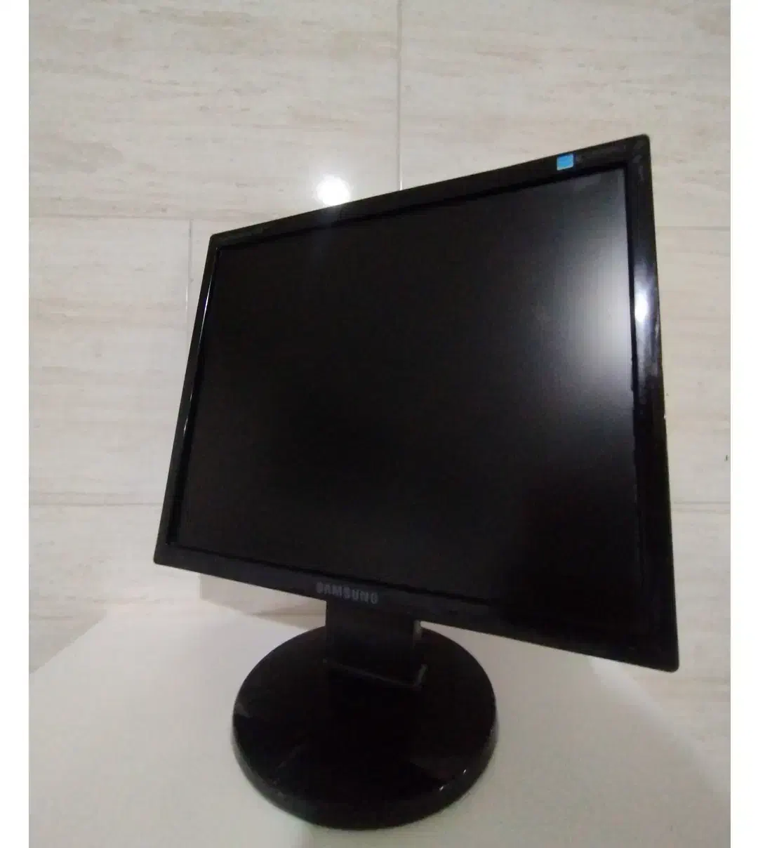 مانیتور سامسونگ|قطعات و لوازم جانبی رایانه|شهرکرد, |دیوار