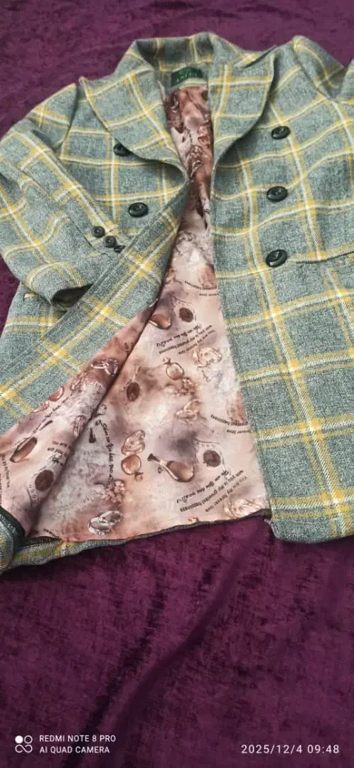 پالتو تازه|لباس|مریوان, |دیوار