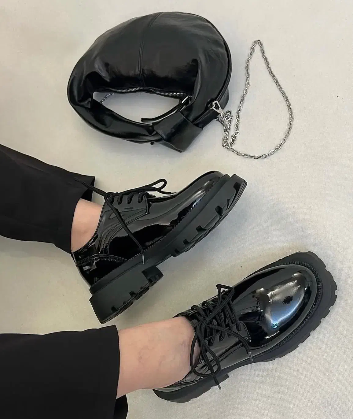 کفش نو|کیف، کفش، کمربند|پردیس, فاز ۶|دیوار