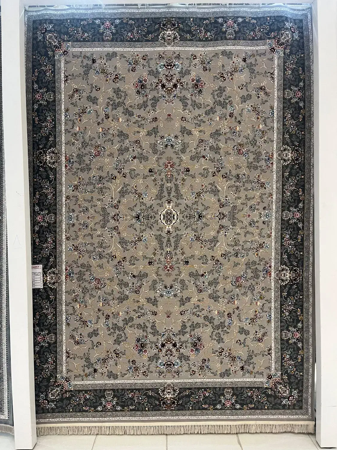 فرش ۷۰۰ شانه ۹ متری با اقساط(چک صیادی)|فرش|شاهین‌شهر, شیخ بهایی|دیوار