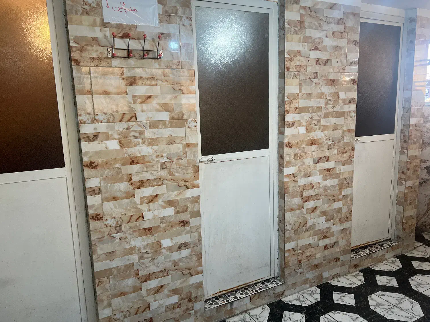 فروش درب سرویس و حمام|مصالح و تجهیزات ساختمان|شیراز, شهرک بهشتی|دیوار