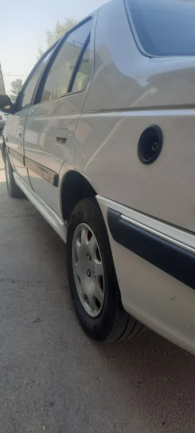 پرشیا مدل ۹۰ دوگانه فابریک|خودرو سواری و وانت|قم, سراجه (۱۵ خرداد)|دیوار