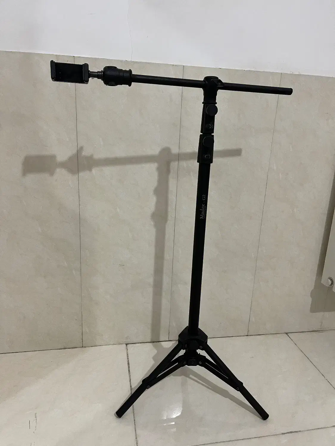 سه پایه عکاسی و فیلمبرداری|دوربین عکاسی و فیلمبرداری|آباده, |دیوار