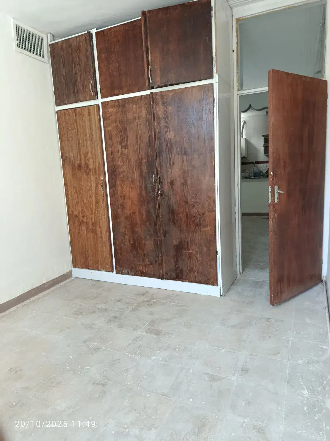 رهن و اجاره منزل دربست یک خواب ماشین رو|اجارهٔ خانه و ویلا|شیراز, کوشک میدان|دیوار