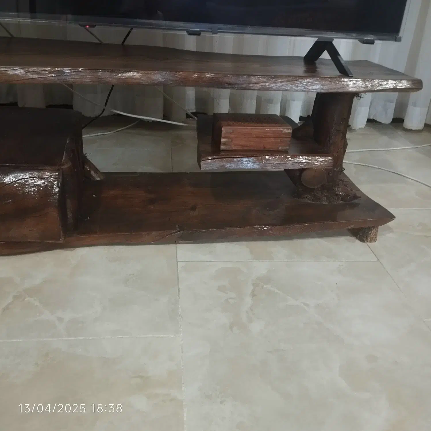 میز تلویزیون چوبی آنتیک و دست ساز|میز تلویزیون|قدس, شهرقدس|دیوار