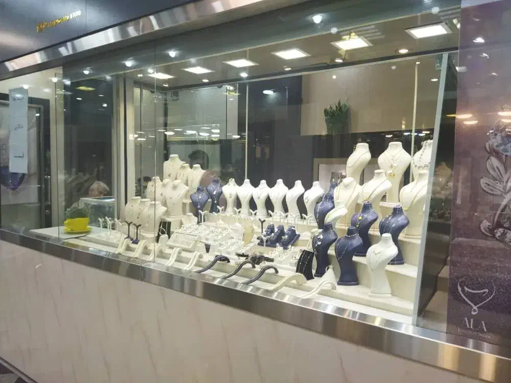 فروش مغازه طلا فروشی در گنجینه 24 تهران|فروش مغازه و غرفه|تهران, باغ فیض|دیوار