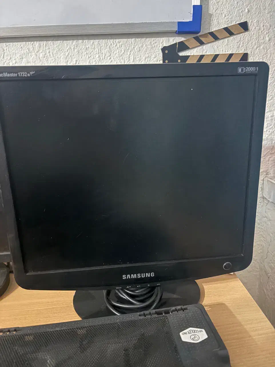 مانیتور ۱۷ اینچ سامسونگ با کابل پاور و vga|قطعات و لوازم جانبی رایانه|تهران, اکباتان|دیوار