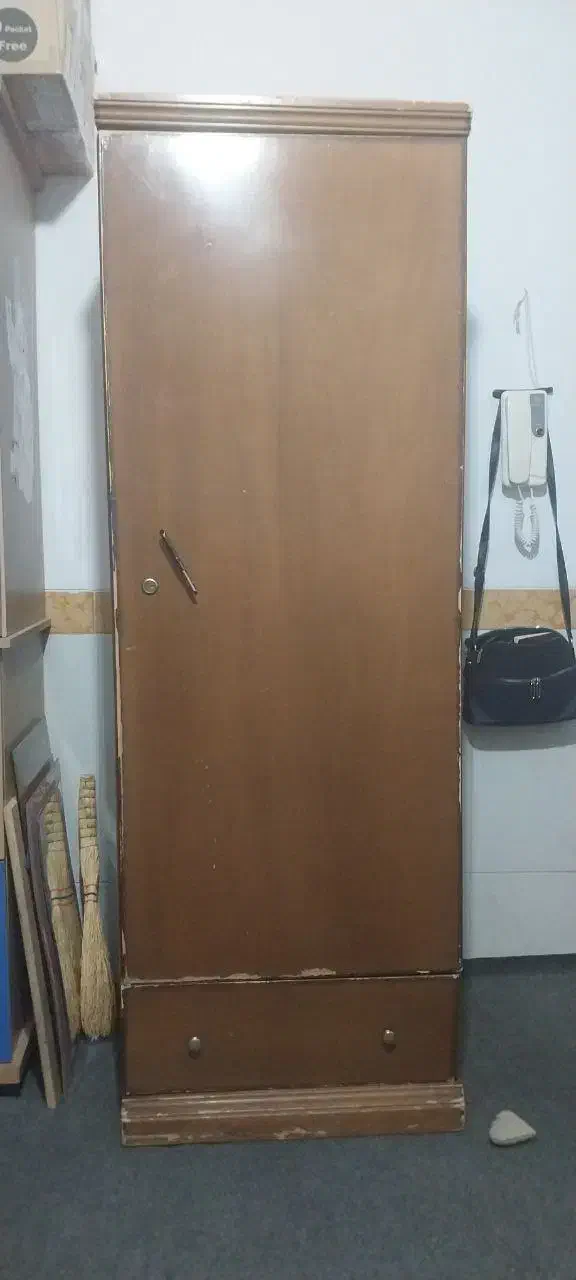 کمد لباس قهوه ای|جاکفشی، کمد، دراور|میانه, |دیوار