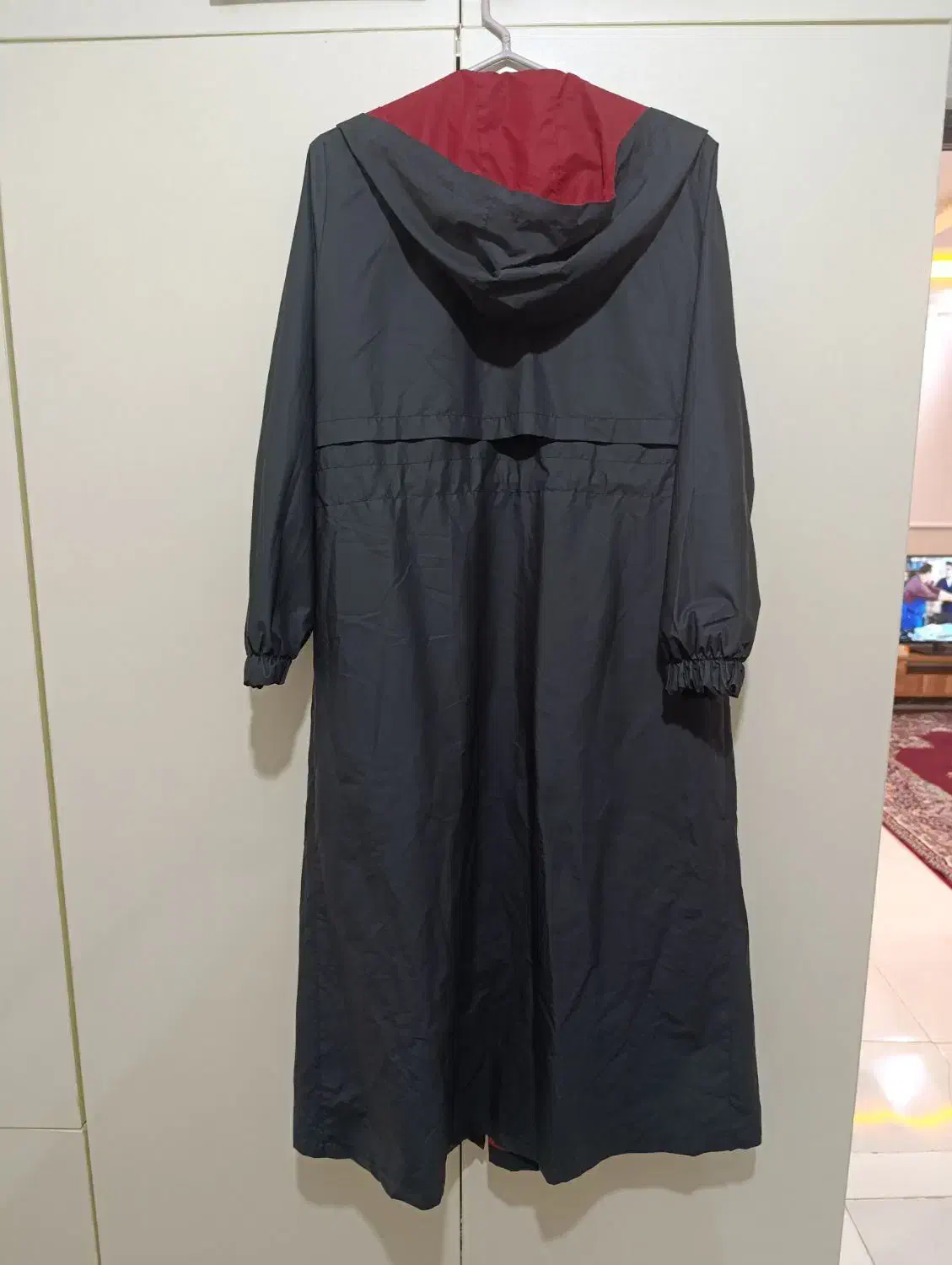 بارانی بلند ب|لباس|رشت, جماران|دیوار