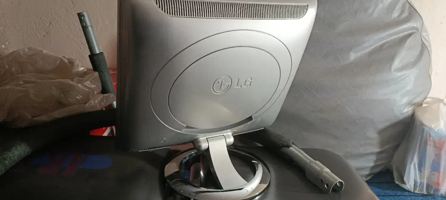 کامپیوتر و کیس|رایانه رومیزی|زابل, |دیوار