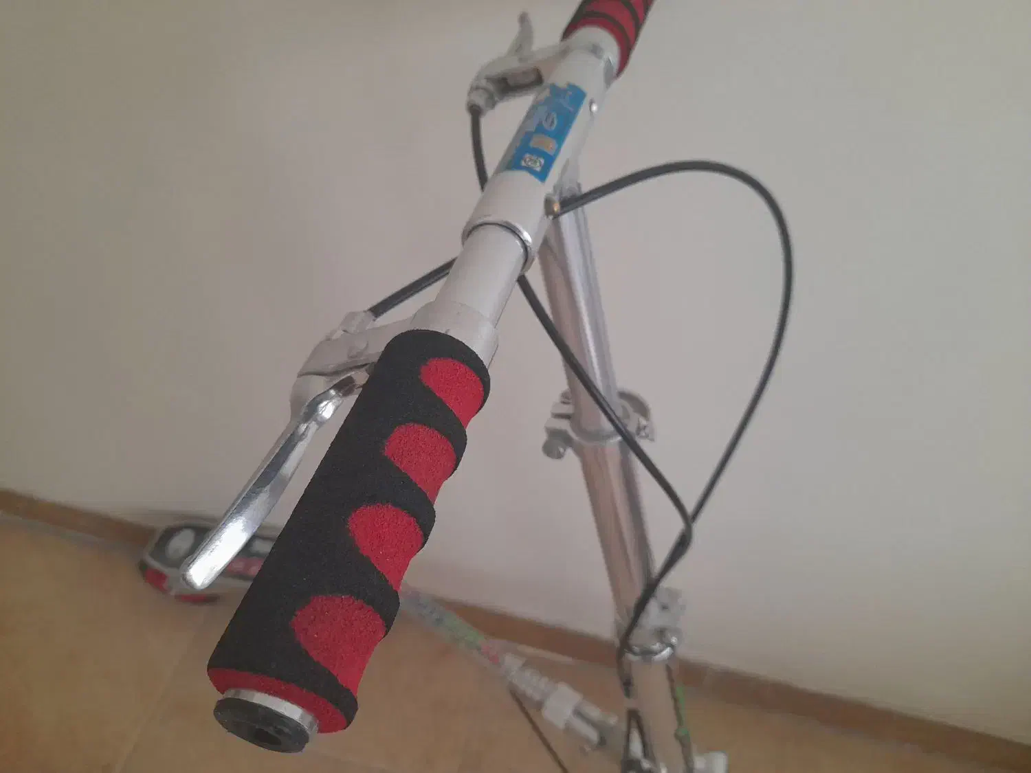 اسکوتر دو پایی ساخت کره جنوبی|دوچرخه، اسکیت، اسکوتر|تهران, بهار|دیوار