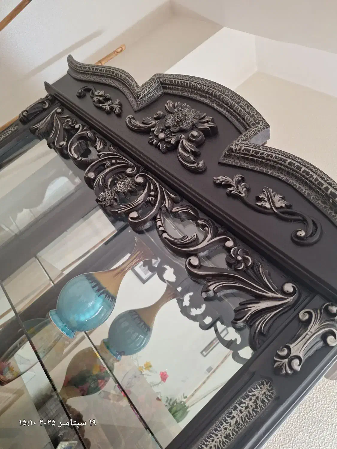 ویترین چوب اینه کاری دودرب باریک|بوفه، ویترین، کنسول|شاهینشهر, شهرک گلدیس|دیوار