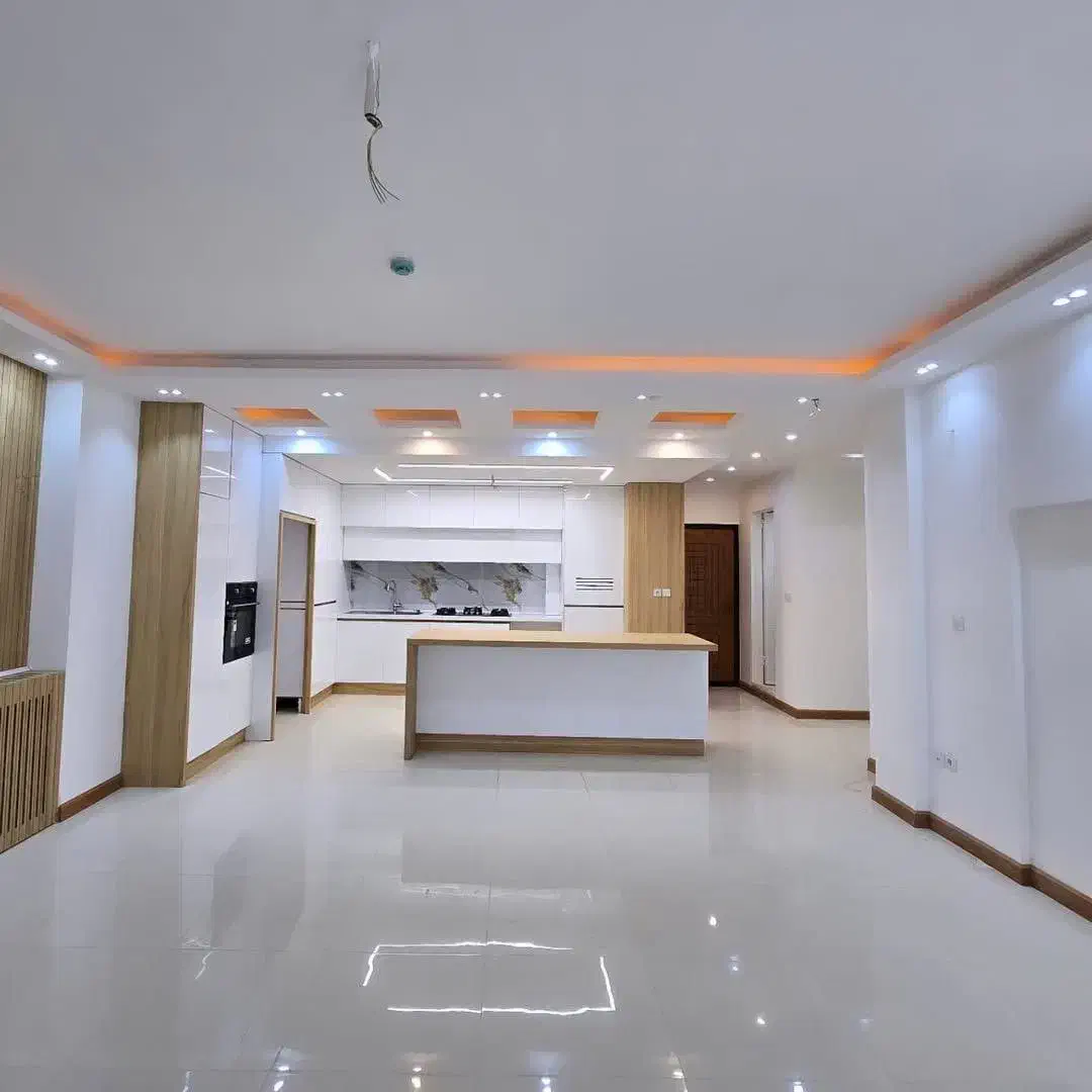 طبق ویلایی 140متری سه خواب سالن بزرگ صدرا|فروش آپارتمان|صدرا-فارس, فاز ۱|دیوار