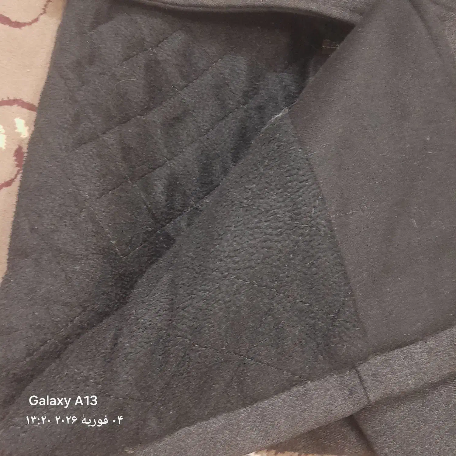 کاپشن|لباس|جهرم, |دیوار