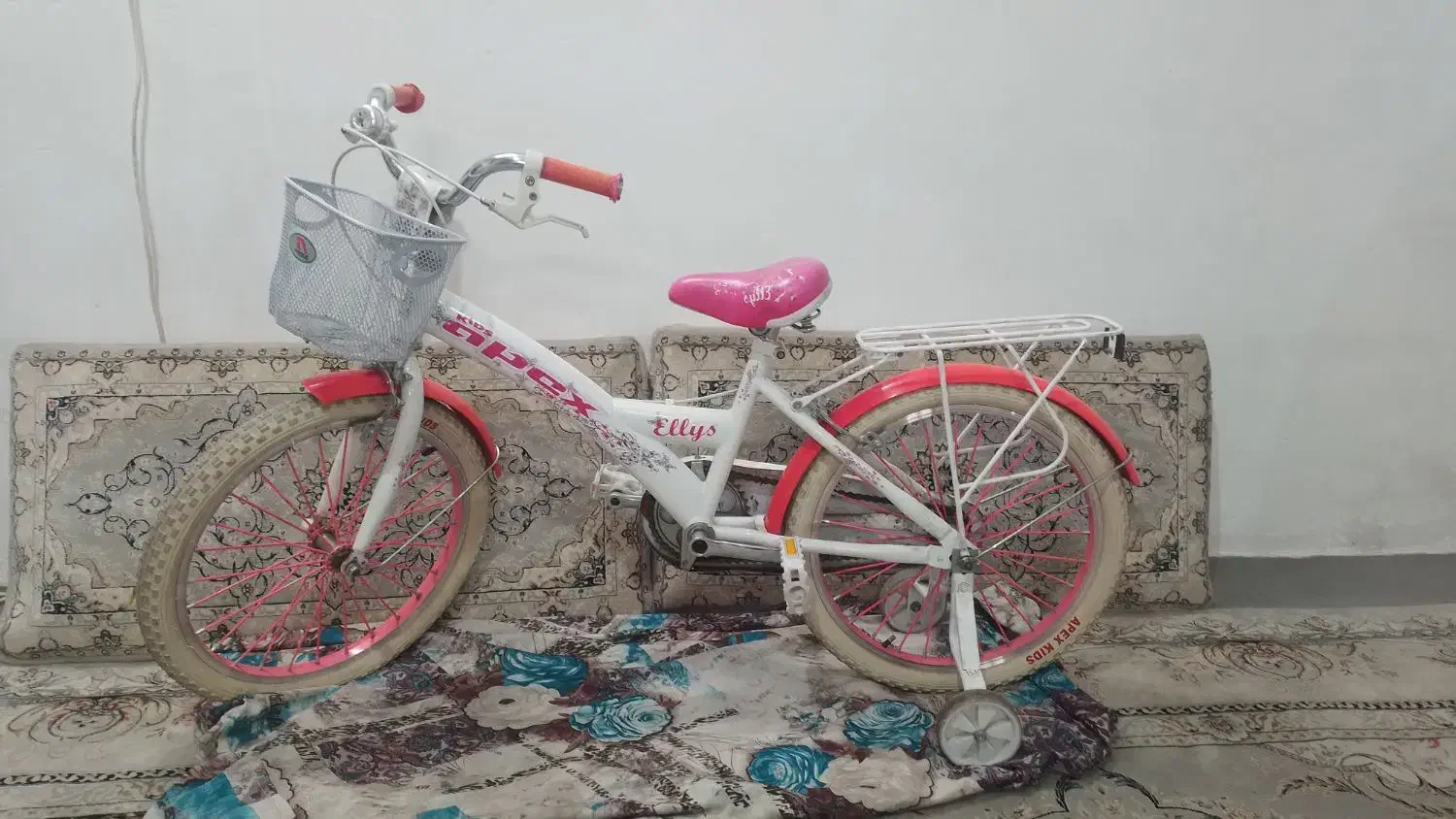 دوچرخه دخترانه خارجی سایز۲۰|دوچرخه، اسکیت، اسکوتر|اسلامشهر, مظفریه|دیوار