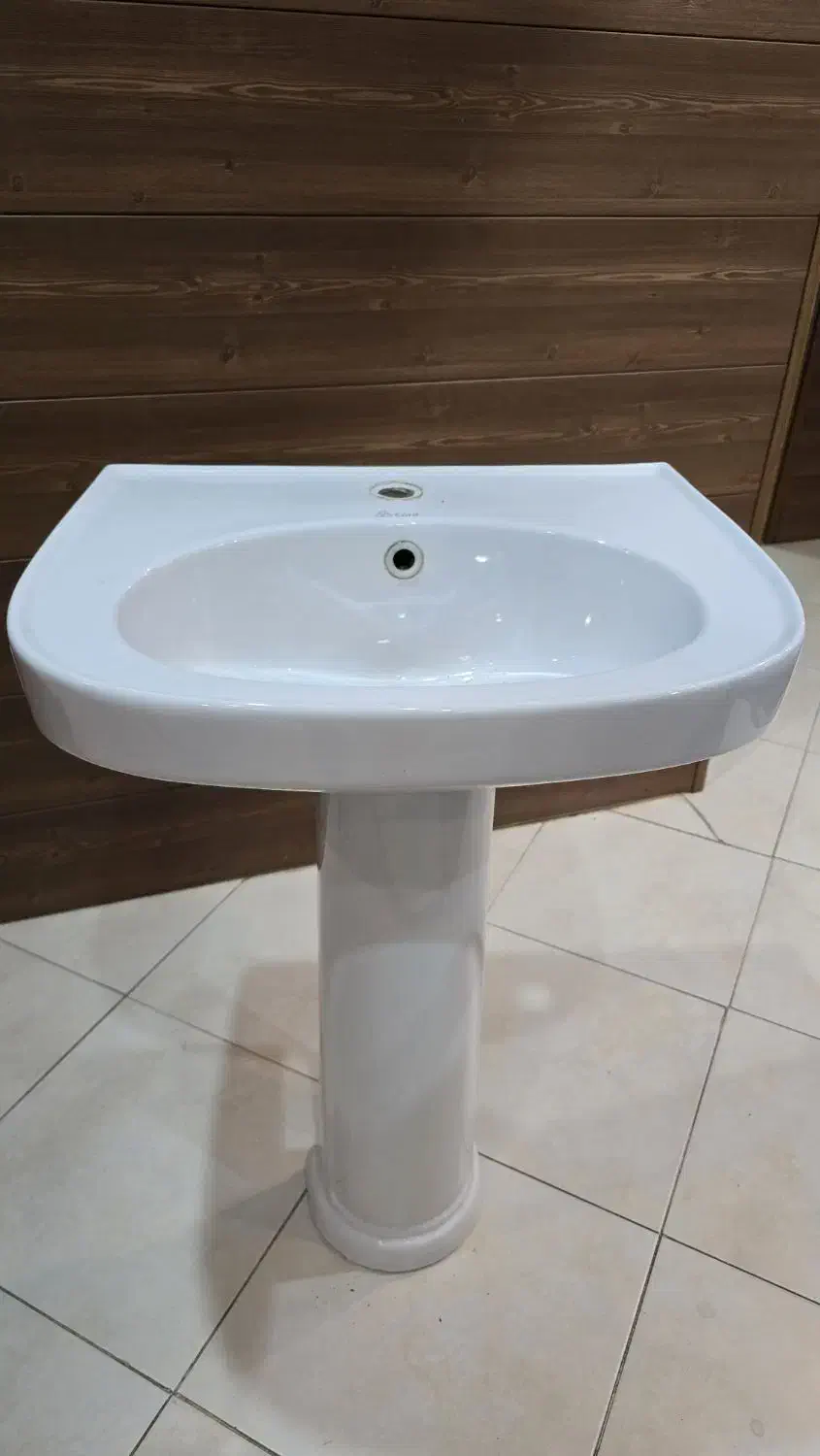 سینک روشور با پایه چینی کورد|لوازم سرویس بهداشتی|اصفهان, شهرستان|دیوار