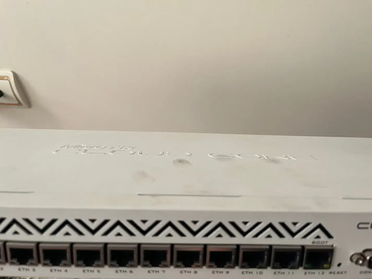 CCR 1016 12 G میکروتیک|مودم و تجهیزات شبکه|تهران, نیروی هوایی (پیروزی)|دیوار