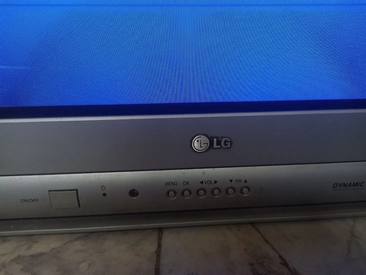 تلویزیون LG با کنترل|تلویزیون و پروژکتور|گرگان, |دیوار