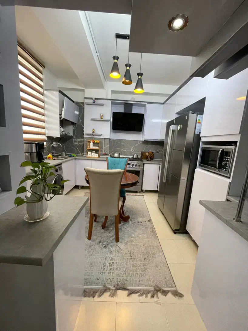 آپارتمان /فوق لاکچری /شیک /ویو دار|فروش آپارتمان|هشتگرد, شهرک آپادانا|دیوار