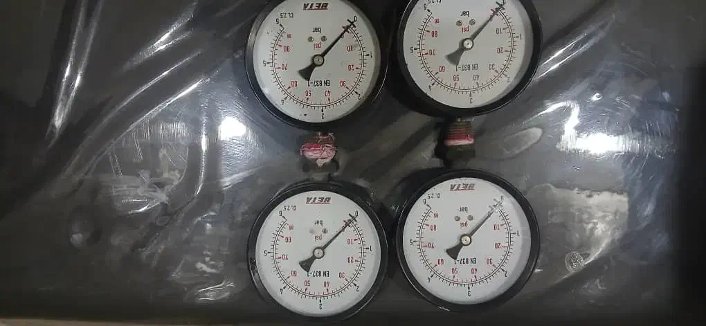 گیج فشار|ابزارآلات|اهواز, کمپلو شمالی|دیوار