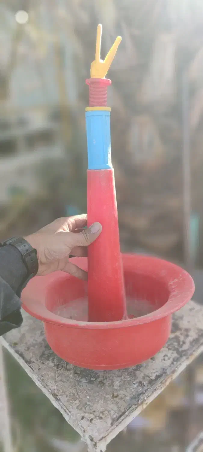 آبخوری اتومات پرنده|لوازم جانبی حیوانات|طبس, |دیوار