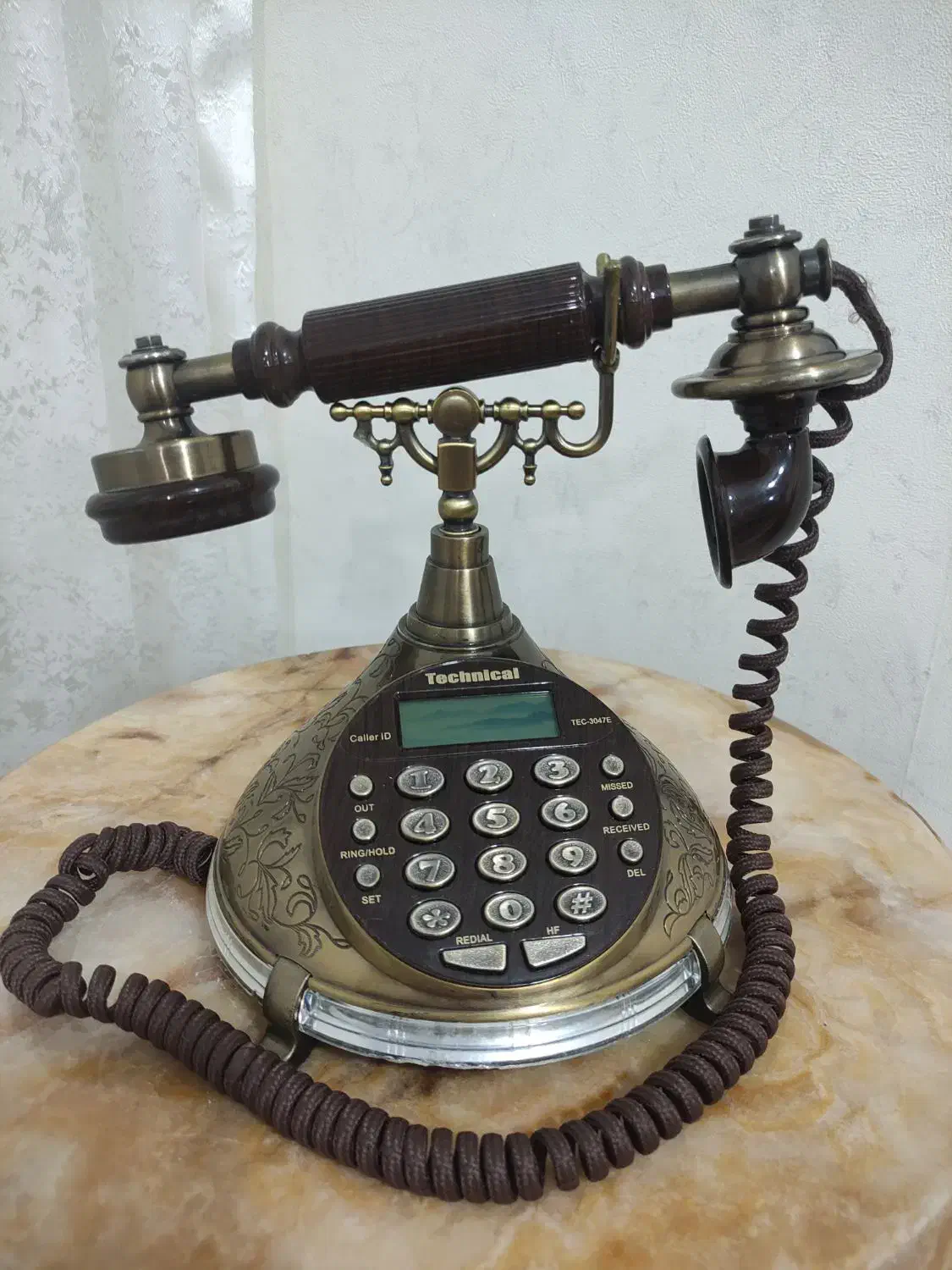 تلفن کلاسیک|کلکسیون اشیاء عتیقه|کرج, اسدآباد|دیوار
