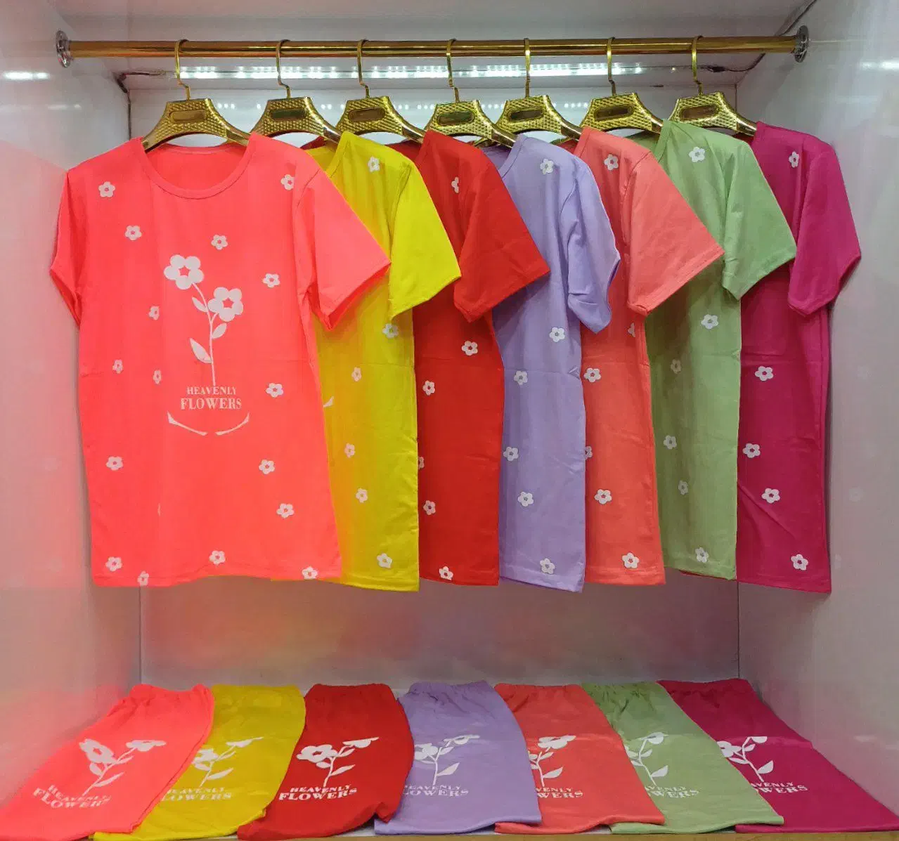 ست تیشرت شلوار زنانه عمده|عمده‌فروشی|تهران, بازار|دیوار