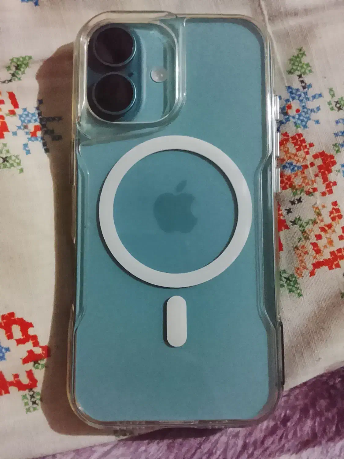 ایفون ۱۶نرمال رنگ سبز|موبایل|ماهدشت, |دیوار