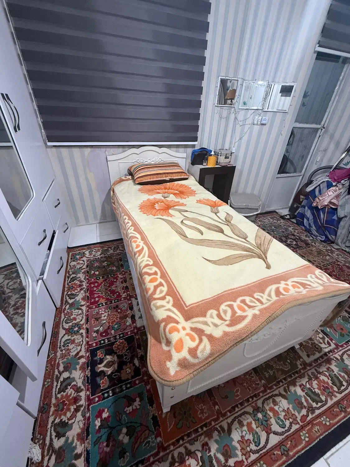 تخت خواب و تشک|تخت و سرویس خواب|مشهد, ولیعصر (شهرک غرب)|دیوار