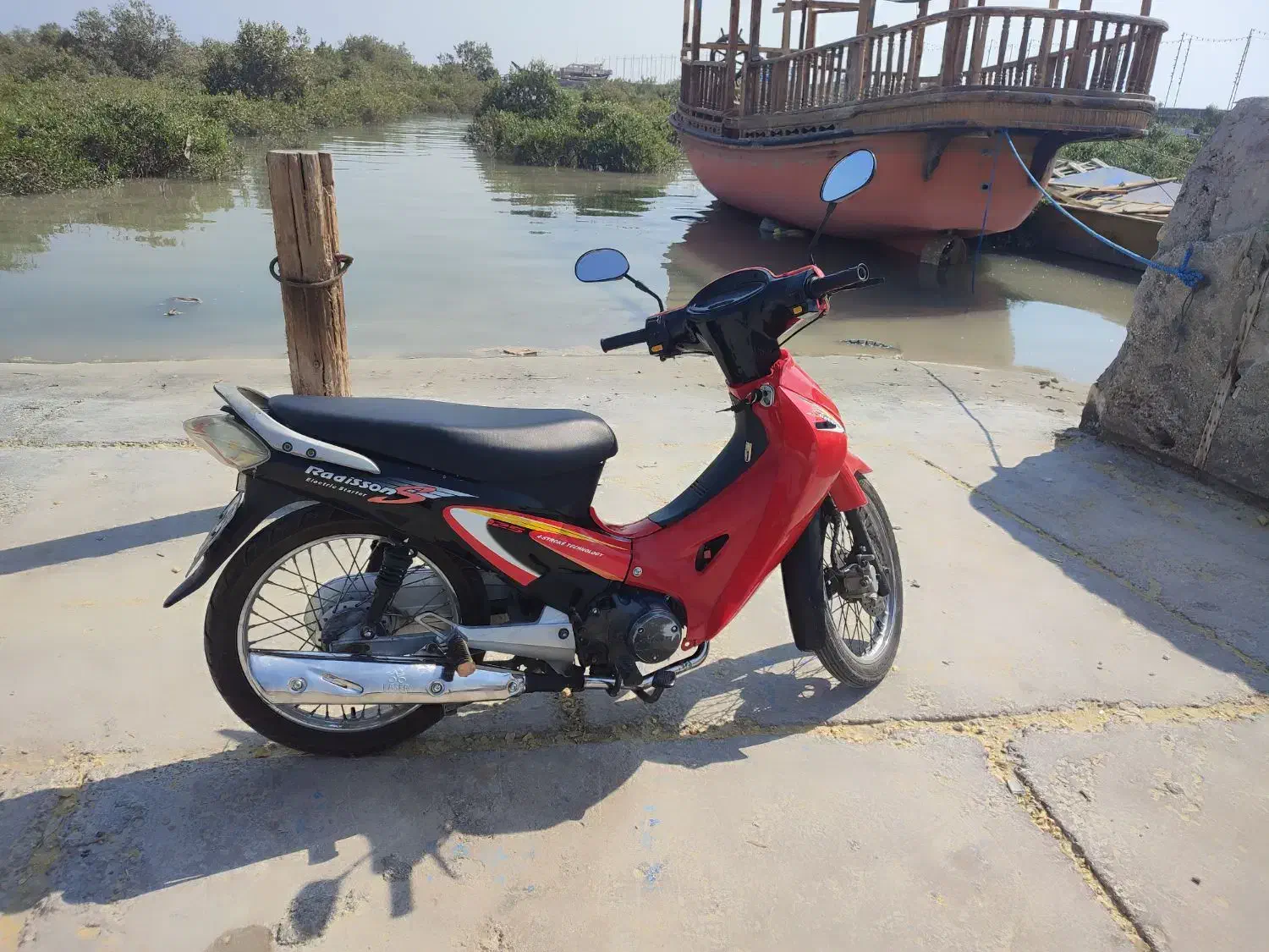 موتور ویو|موتورسیکلت|خمیر, |دیوار