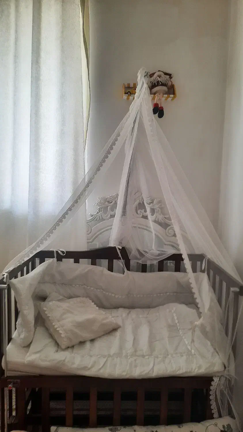 تخت گهواره ای کاردین ترکیه|تخت و صندلی بچه|بجنورد, |دیوار