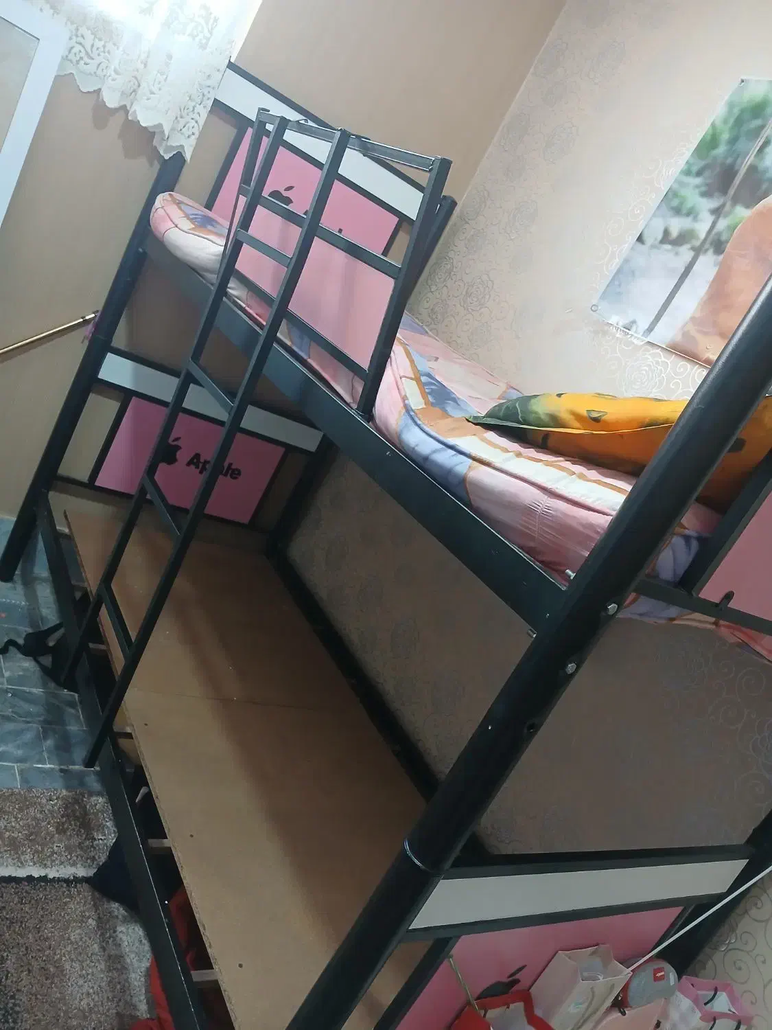 تخت دو طبقه|تخت و سرویس خواب|برخوار, |دیوار