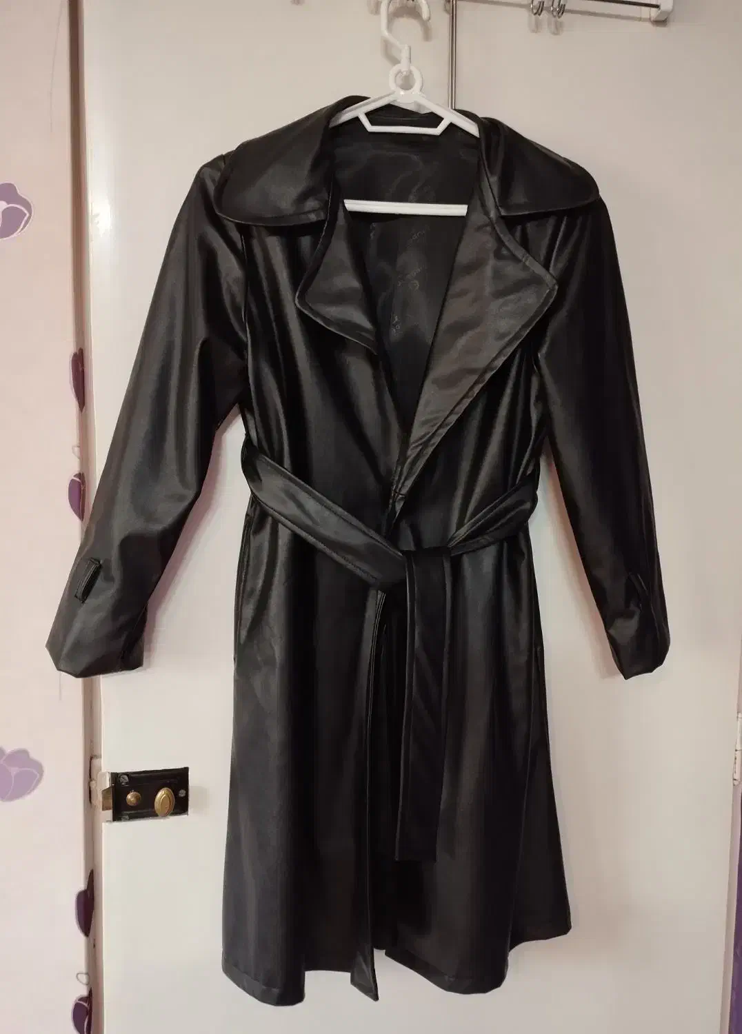 مانتو چرم آستر دار مشکی نو|لباس|دلیجان, |دیوار