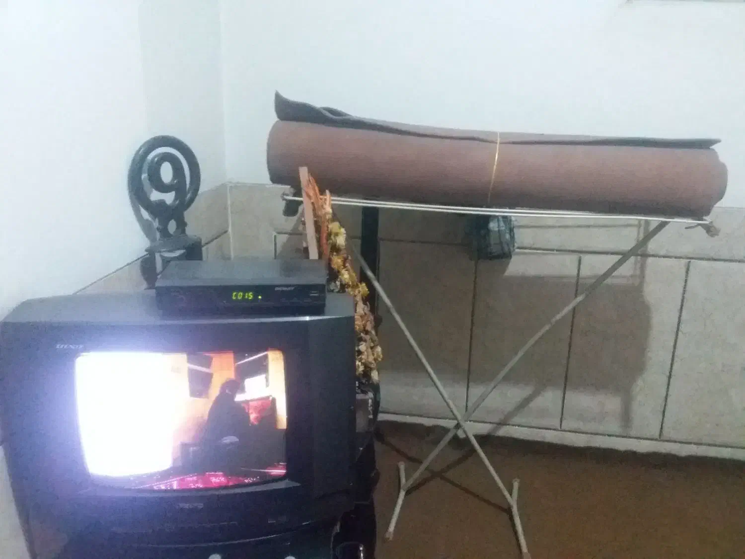 14اینچ ودیجیتال دنا|تلویزیون و پروژکتور|نجفآباد, قدس|دیوار