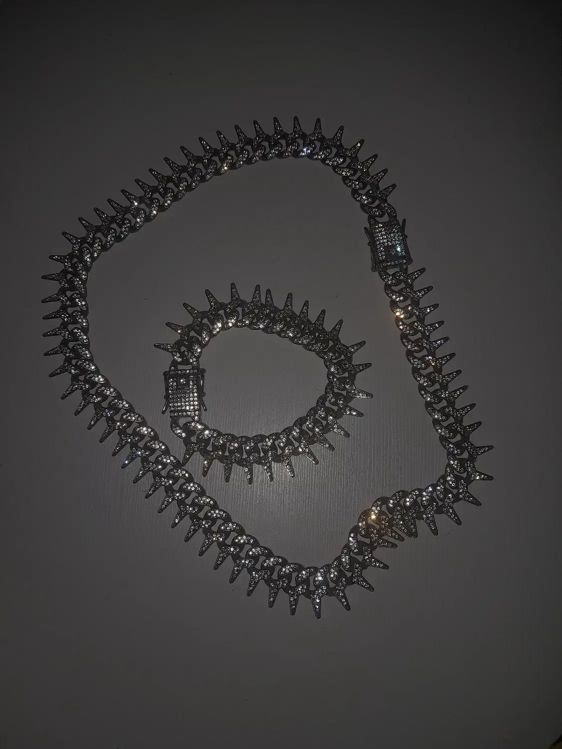 کارتیر فول نگین رادیوم|جواهرات|کرج, ساسانی (قلمستان)|دیوار