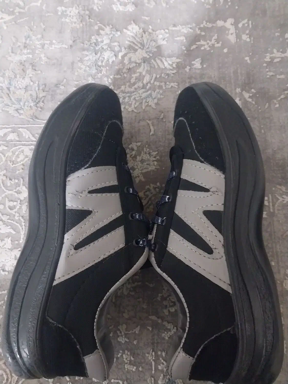 کفش ورزشی /فوتبال|کیف، کفش، کمربند|صباشهر, |دیوار