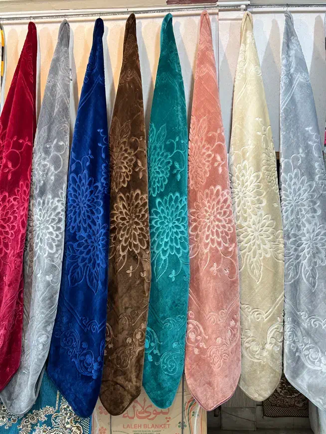 پتو گلبافت اصلی به قیمت عمده|رختخواب، بالش، پتو|رشت, بازار|دیوار