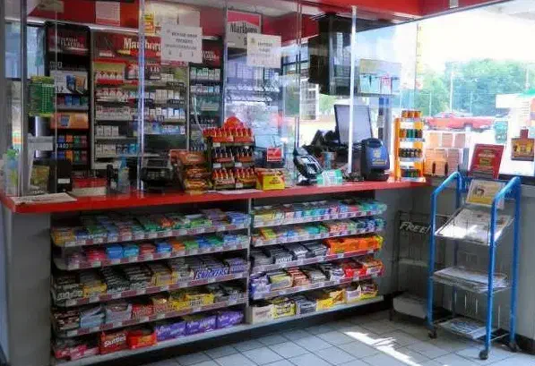 فروشنده سوپر مارکت نیمه وقت خوش اخلاق|استخدام خدمات فروشگاه و رستوران|تهران, نیلوفر|دیوار