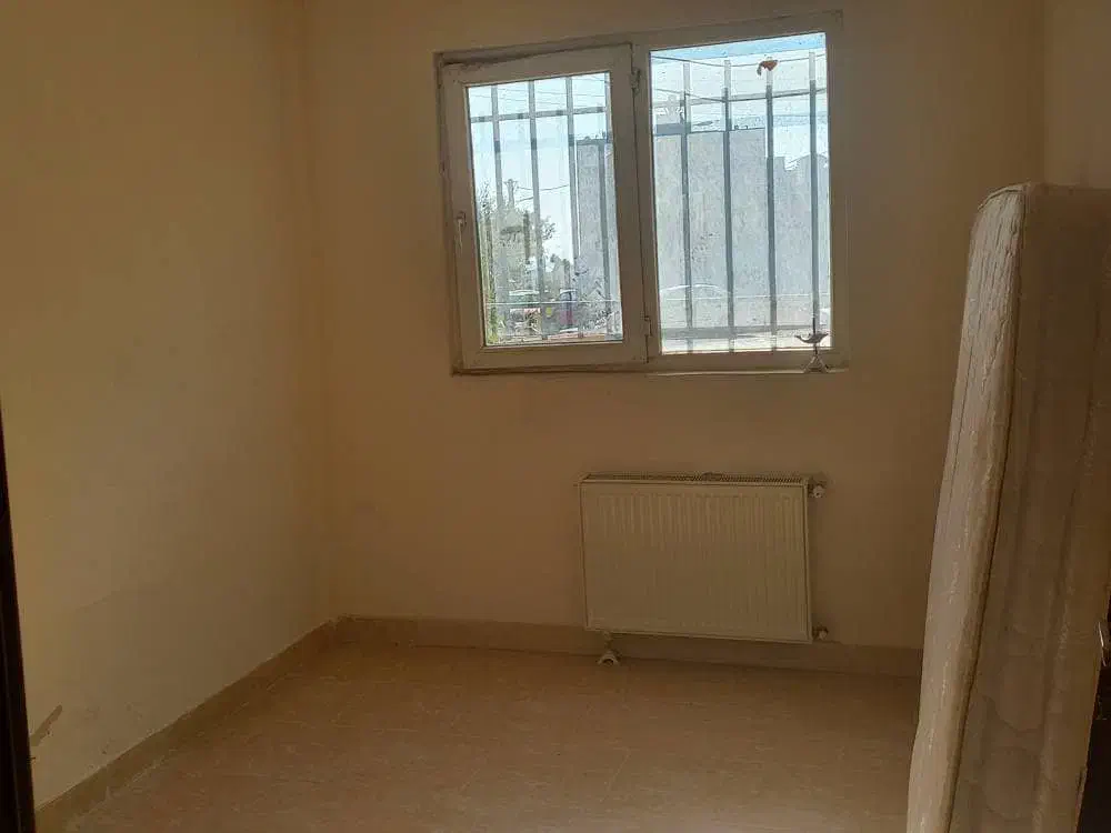 اجاره واحد ارم شرقی طبقه همکف|اجارهٔ آپارتمان|هشتگرد, شهرک گلها|دیوار