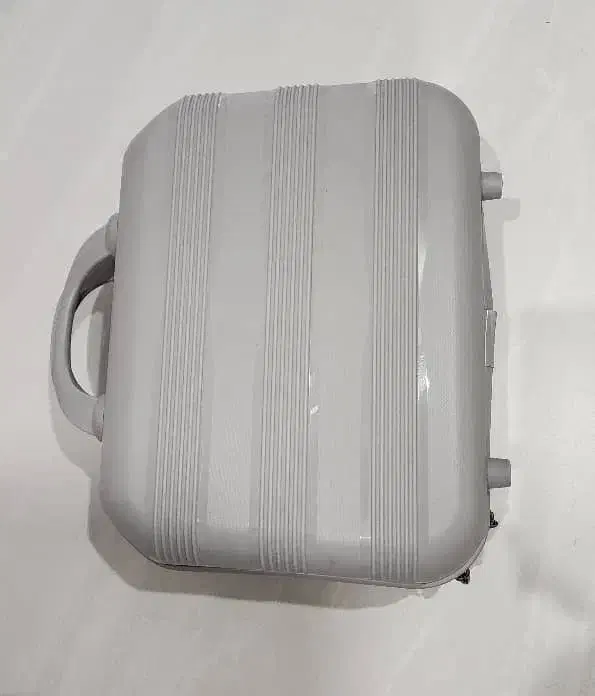 چمدان آرایشی|کیف، کفش، کمربند|کرج, فاز ۳ گوهردشت|دیوار