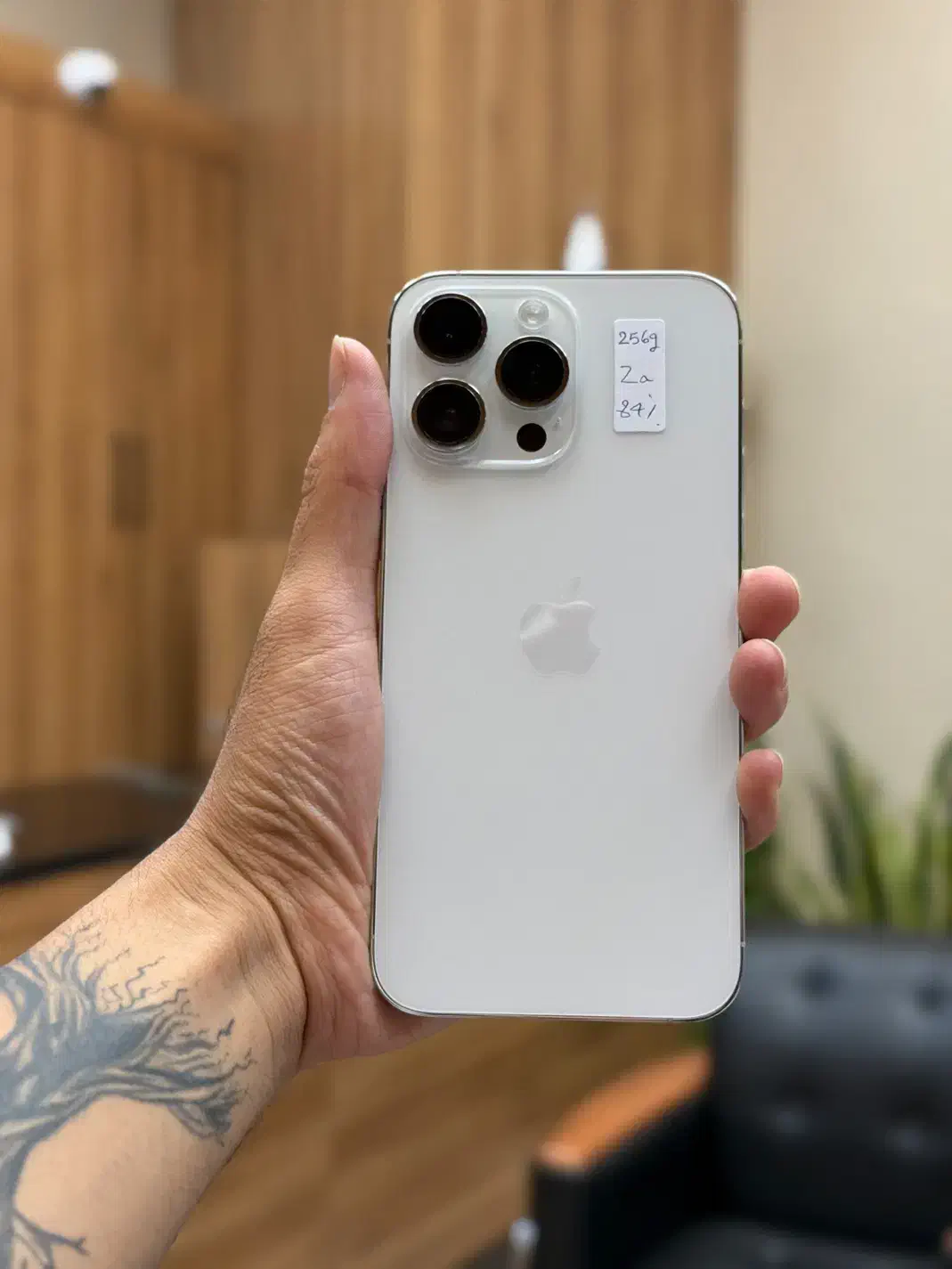 آیفون ۱۴ پرومکس سفید+گارانتی فروشگاه|موبایل|مشهد, عامل|دیوار