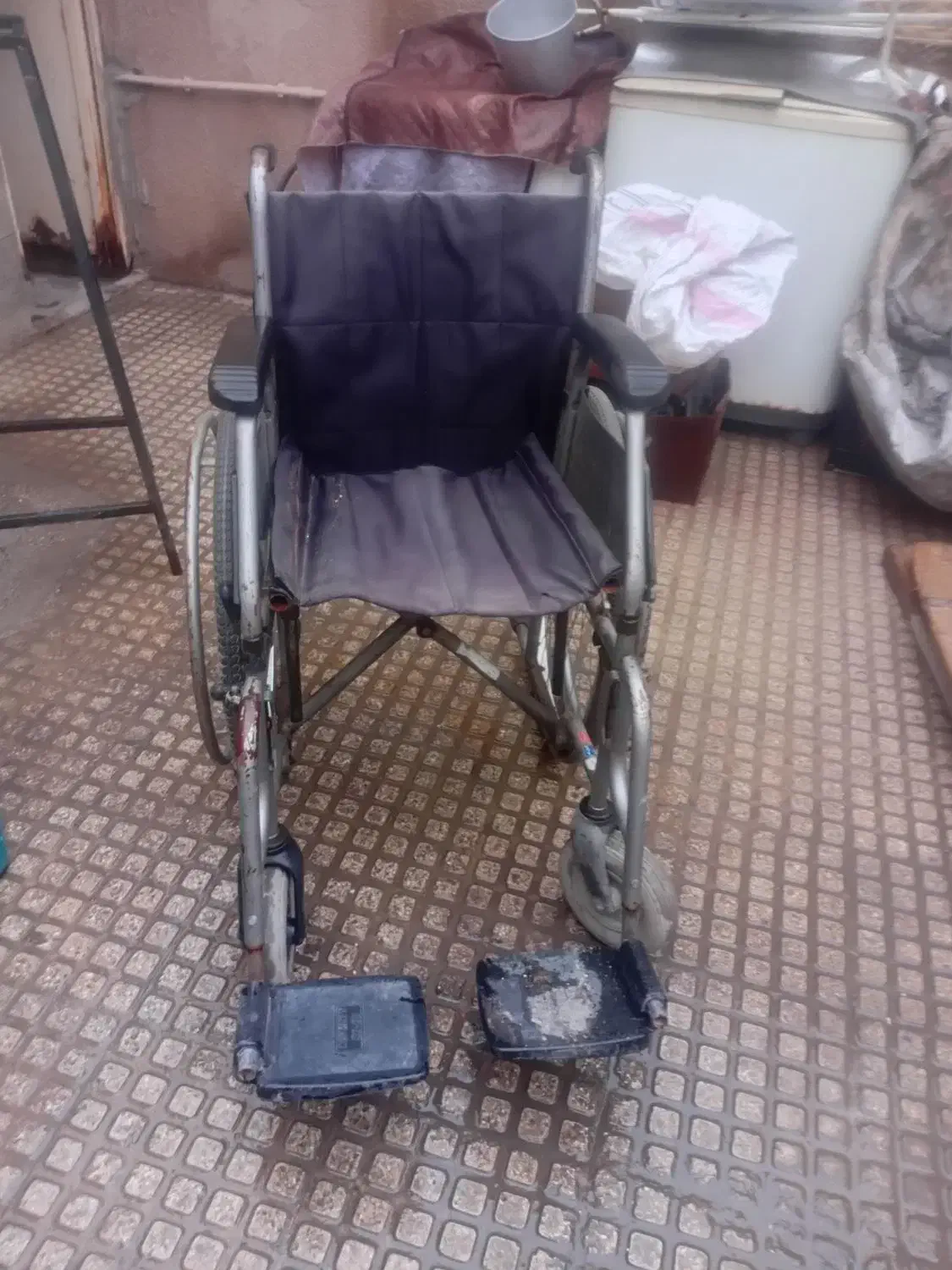 ولچر|آرایشی، بهداشتی، درمانی|ساوه, |دیوار