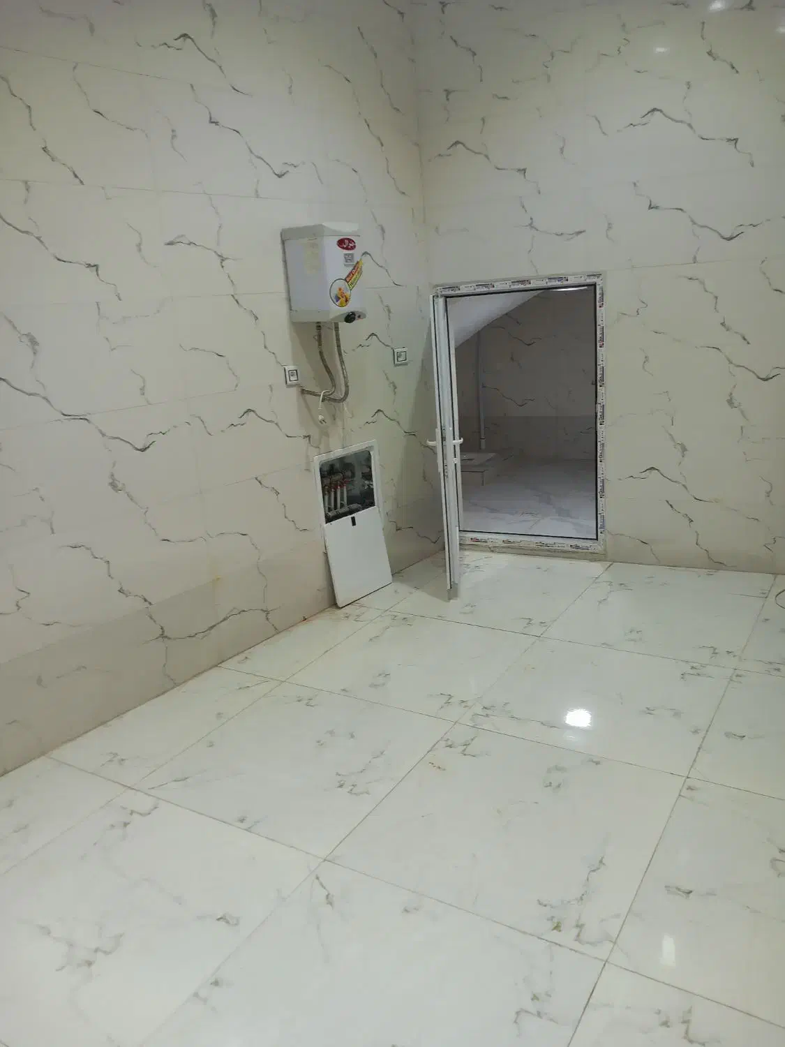 مغازه اجاره|اجارهٔ مغازه و غرفه|دیواندره, |دیوار