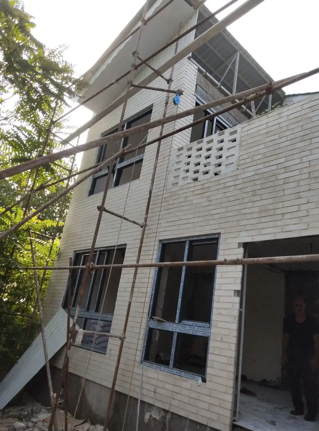 اجرای انواع نمای رومی کلاسیک و مخلوط|خدمات پیشه و مهارت|رشت, باهنر|دیوار