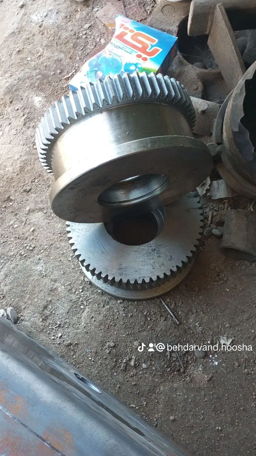 ساخت و نصب انواع جرثقیل سقفی سبک و سنگین|ماشینآلات صنعتی|اهواز, سپیدار|دیوار