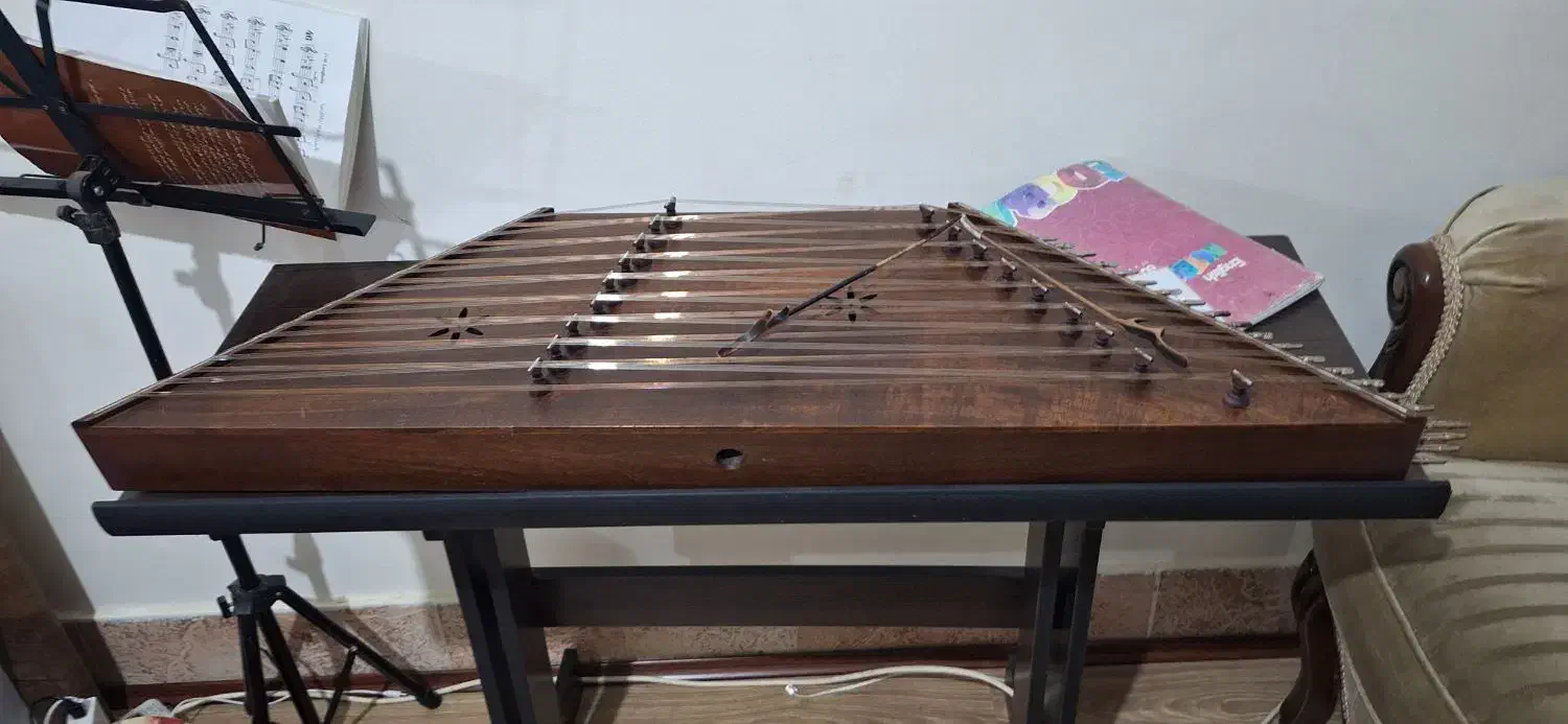 سنتورسالم با پایه نت ومیزسنتورصندلی.ومضراب|سازهای سنتی|تهران, نازیآباد|دیوار