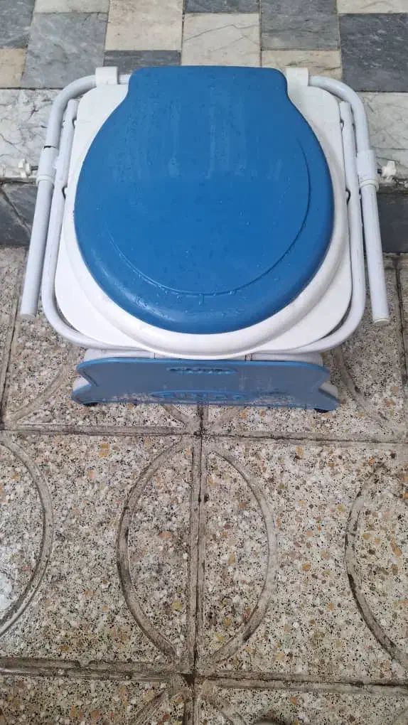 توالت فرنگی دیواری ۱۵۰۰ در حد|لوازم سرویس بهداشتی|صباشهر, |دیوار